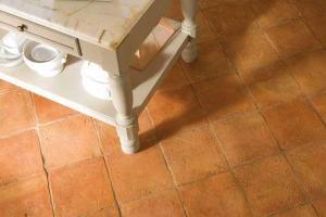 Finiture su pavimento Antico Restauro